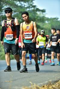 BIB: 40690, 42963
                            <button type="button" onclick="openModal(10123562)" class="btn btn-primary btn-sm float-right btn-popup" data-toggle="modal" data-target=".modal-high-quality">
                        <i class="fas fa-shopping-cart"></i> Add to Cart
                    </button>
                                            <button type="button" onclick="isThisMe(10123562, true)" class="btn btn-success btn-sm float-right btn-popup btn-isme hidden" data-toggle="tooltip" data-placement="bottom" title="นี่คือรูปของคุณใช่ไหม คลิกที่นี่เพื่อเอาเข้าอัลบั้ม">
                        <i class="fas fa-plus"></i> Add to album
                    </button>
                    <button type="button" onclick="isThisMe(10123562, false)" class="btn btn-warning btn-sm float-right btn-popup btn-isnotme hidden">
                        <i class="fas fa-ban"></i> Remove from album
                    </button>